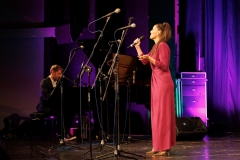 Dominka-Nagrada-za-najbolju-glazbu-Festival-duhovne-glazbe-Svjetlost-dolazi-Zadar-2022-Photo-by-Bojan-Bogdanic