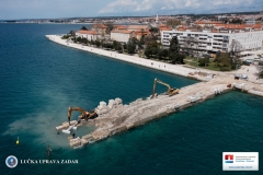 thumb_386_1600_0_0_0_crop