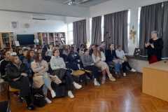 Bozicna-humanitarna-akcija-_Pinela_-za-_Cukrice_-EBTS-Zadar-2