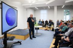 ZADAR - 05.05.2026 - Predavanje Korada Korlevića održano u prostoru Odjela za mlade Gradske knjižnice Grada Zadra