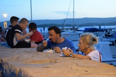 300585398_590874072454095_5305886933901012161_n