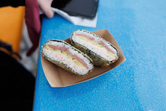 Otvorenje-Tuna-Sushi-Wine-Festival-9.4.2025-Foto-Bojan-Bogdanic-i-Matija-Lipar_46-04-Otvorenje-Tuna-Sushi-Wine-Festival-9.4.2025-Foto-Bojan-Bogdanic