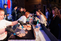 Sestre-Husar-Tuna-Sushi-Wine-Festival-9.4.2025-Foto-Bojan-Bogdanic_21-Sestre-Husar-Tuna-Sushi-Wine-Festival-9.4.2025-Foto-Bojan-Bogdanic