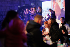 Sestre-Husar-Tuna-Sushi-Wine-Festival-9.4.2025-Foto-Bojan-Bogdanic_32-Sestre-Husar-Tuna-Sushi-Wine-Festival-9.4.2025-Foto-Bojan-Bogdanic