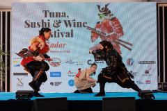 Tuna-Sushi-Wine-Festival-Zadar-japanski-gospel-i-samuraji-10.4.2025-Foto-Bojan-Bogdanic_25-Tuna-Sushi-Wine-Festival-Zadar-japanski-gospel-i-samuraji-10.4.2025-Foto-Bojan-Bogdanic