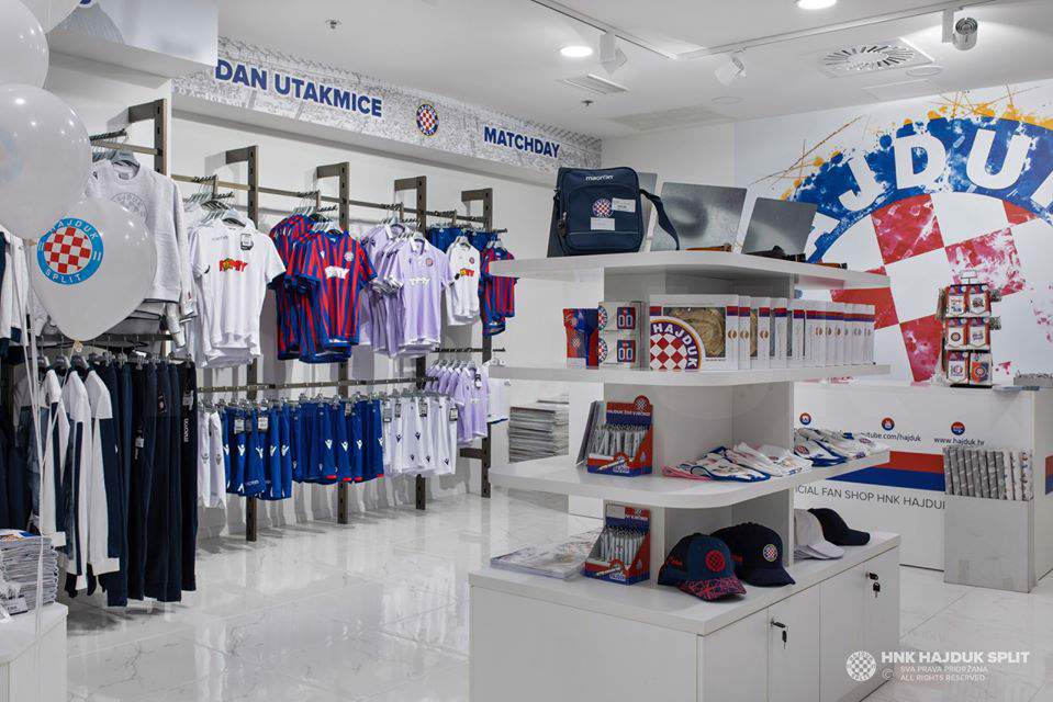 Otvaranje novog Hajdukovog Fan Shopa • HNK Hajduk Split